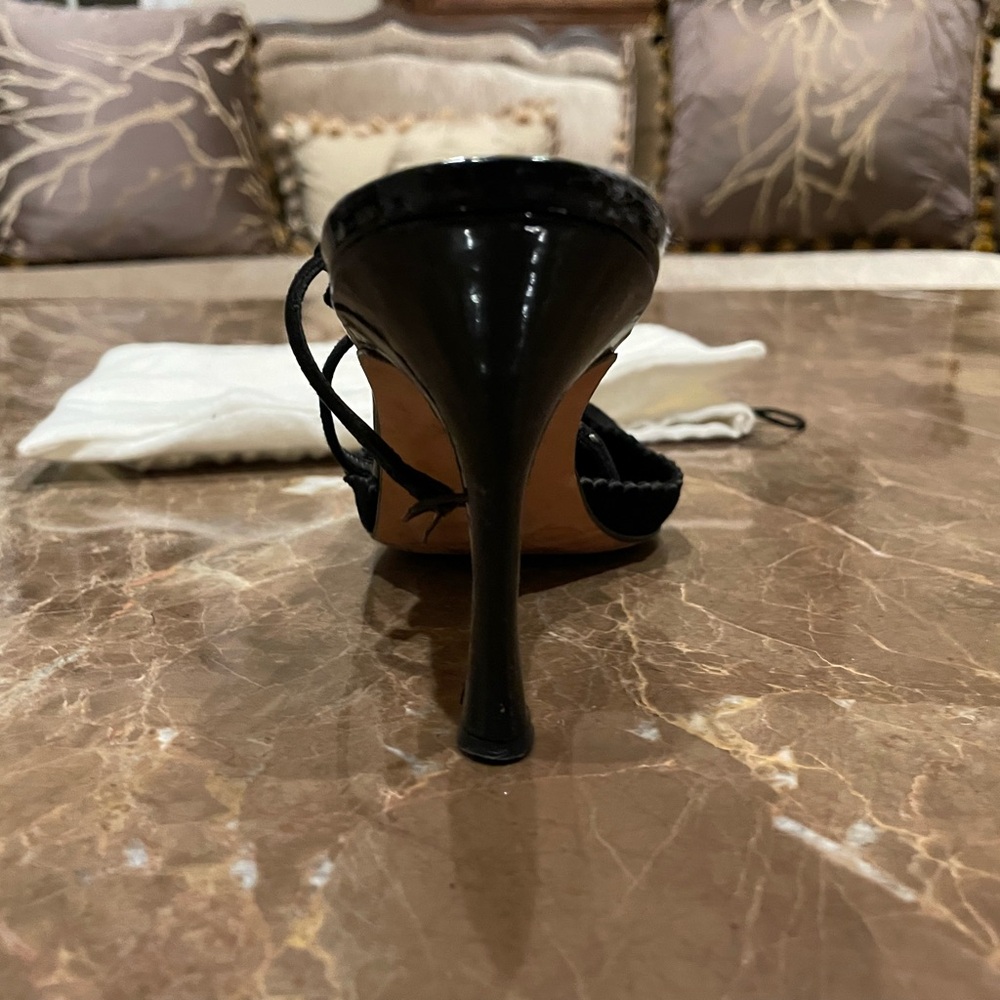 Manolo Blahnik Black Suede Pumps with T-strap and Floral Embellishment - Picture 11 of 13